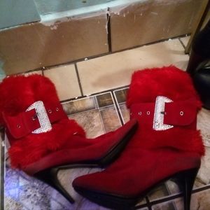 Red boots size 7